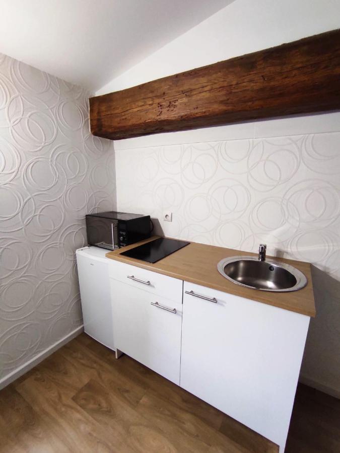 Appartement Oingt - Les Meubles Des Pierres Dorees Theize Eksteriør bilde